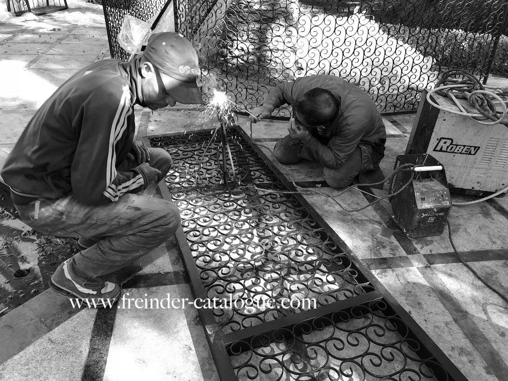 abris, de, jardin, en, fer, pas, cher, abri, de, jardin, metal, sur, mesure, 
abri, de, jardin, fer, forgé, pergola, tonnelle, Maroc, Marrakech 